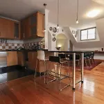 Grand Parliament Duplex By Homing